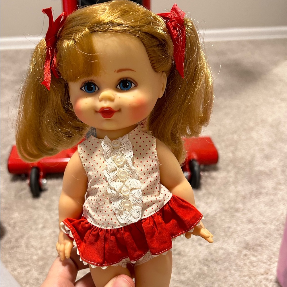 Buffy doll from family affair vintage 1960s